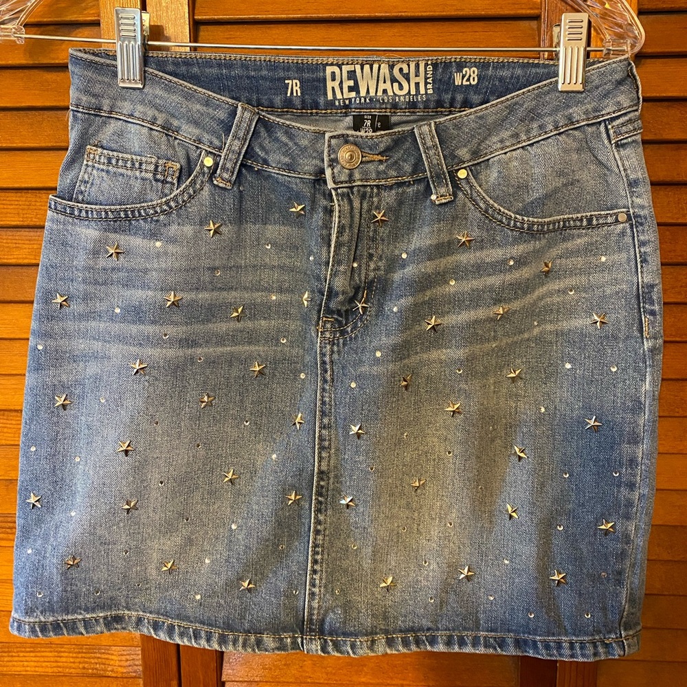 jeans mini skirt size 7R or 28